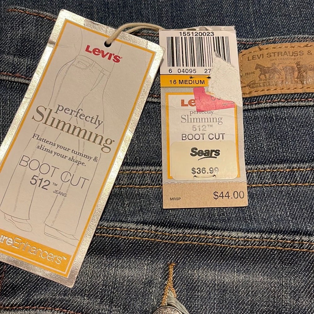 NWT Levi’s 512 jeans size 16